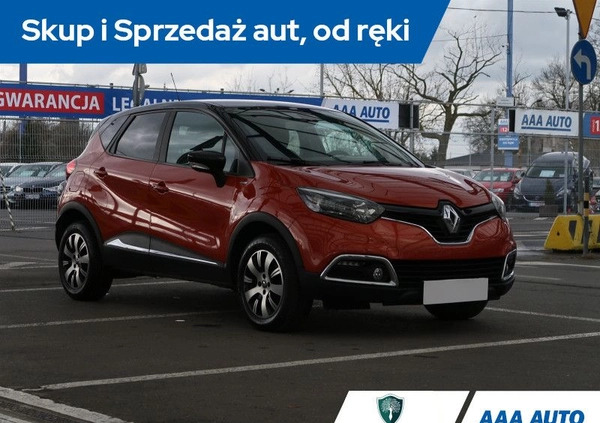 Renault Captur cena 52000 przebieg: 89120, rok produkcji 2017 z Września małe 301
